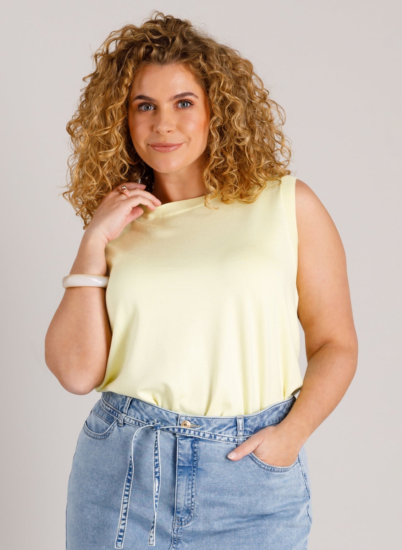 Lilian | Pastel Yellow