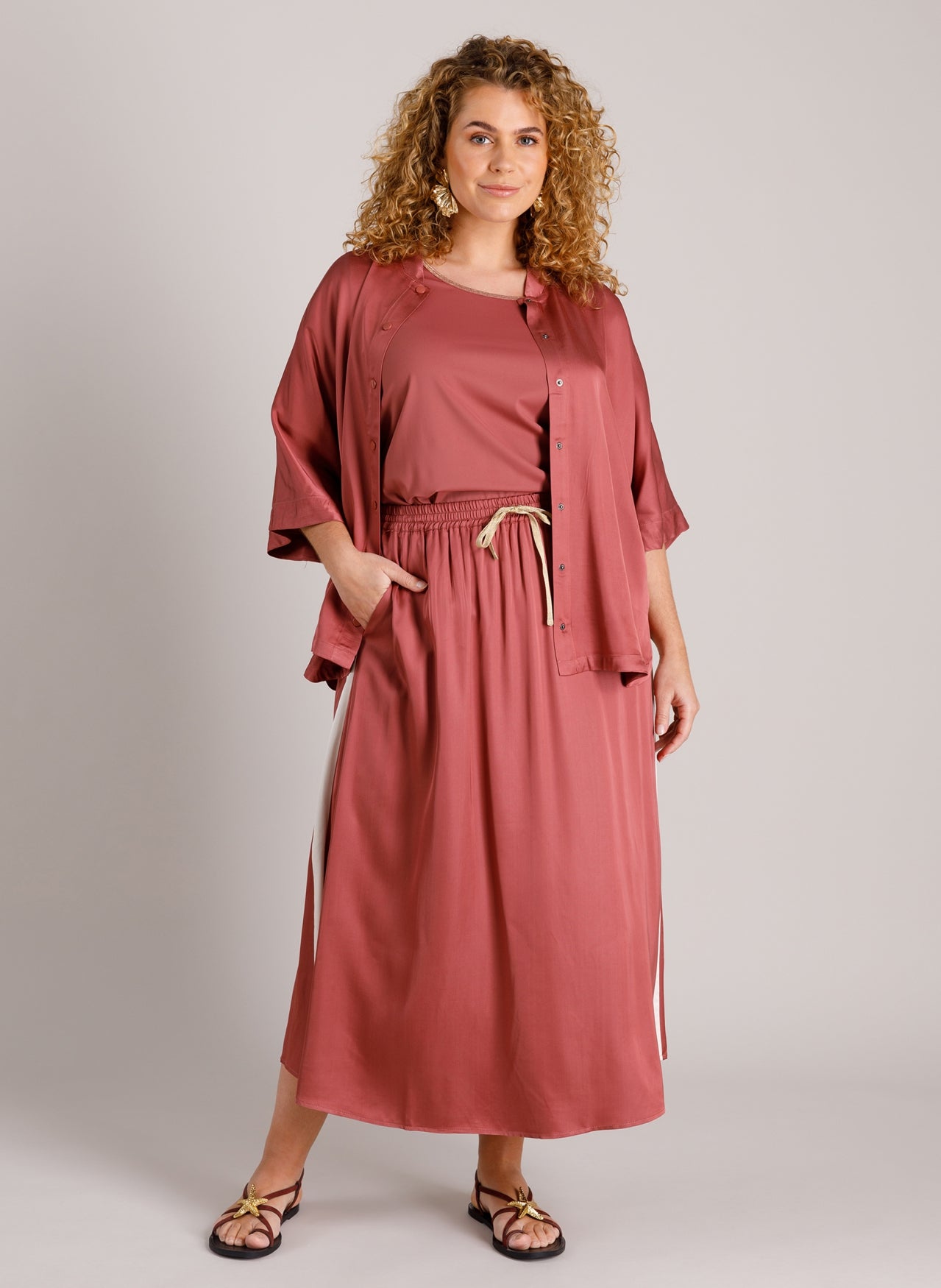 Liora | Plum