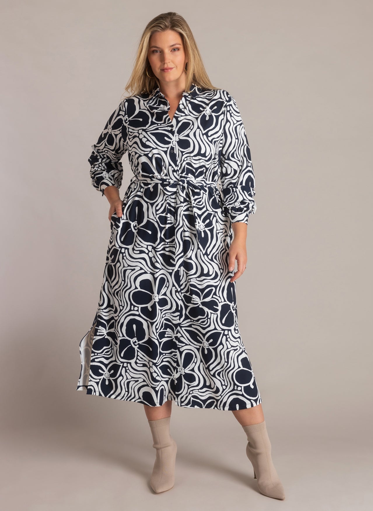 Nicole Essential | Navy/Off White