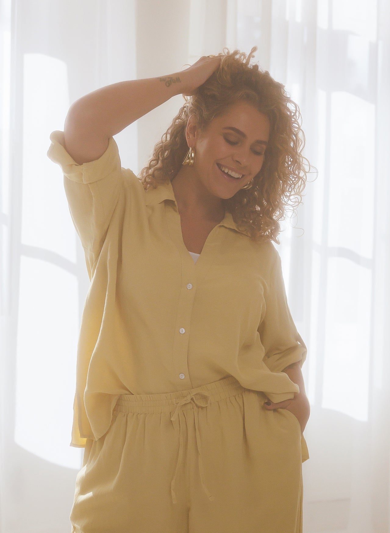 Nelia | Raffia Yellow