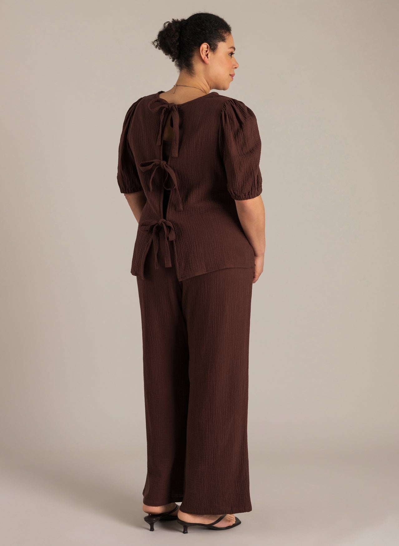 Noeline | Coffee Brown