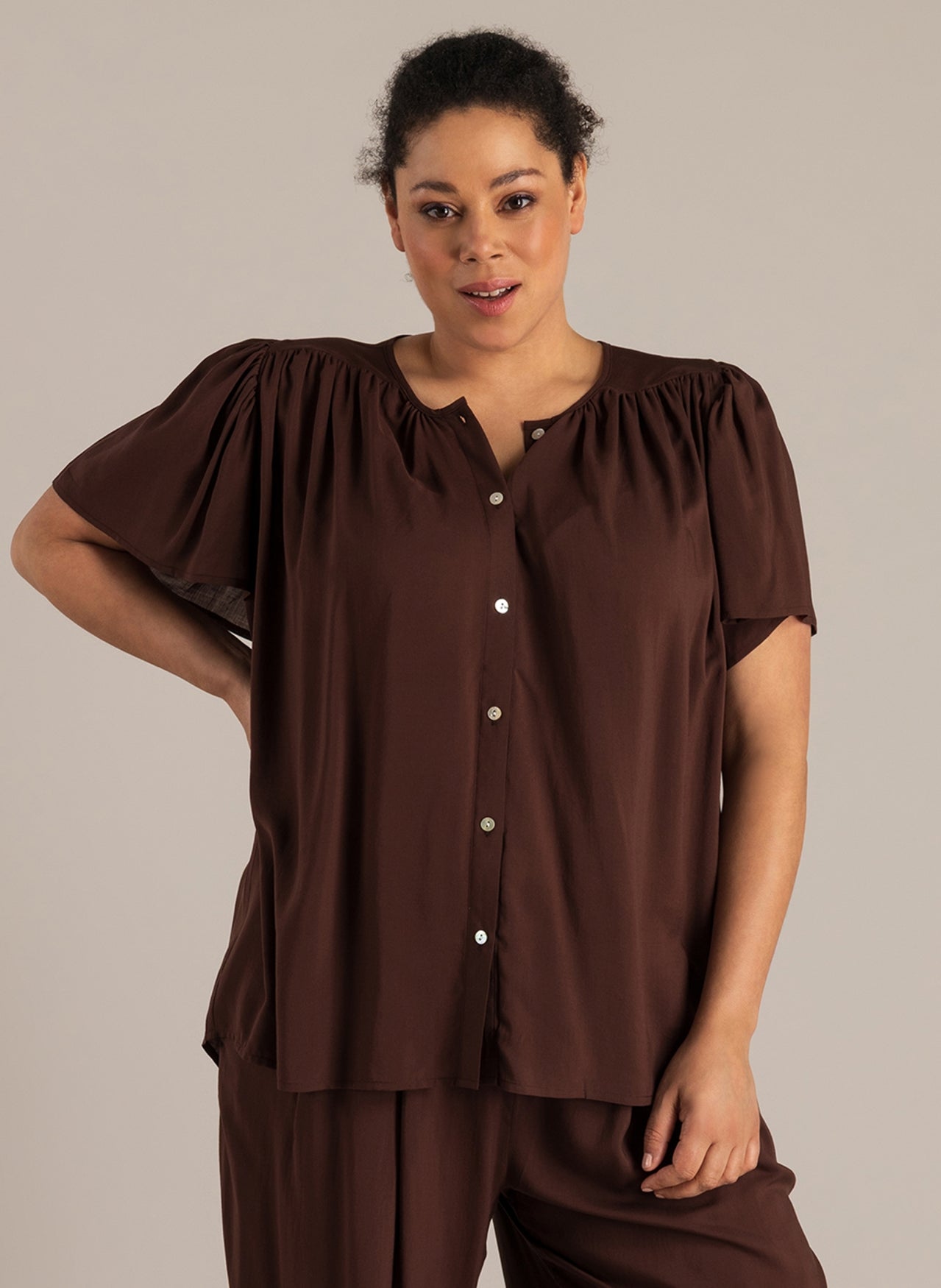 Nolia | Coffee Brown