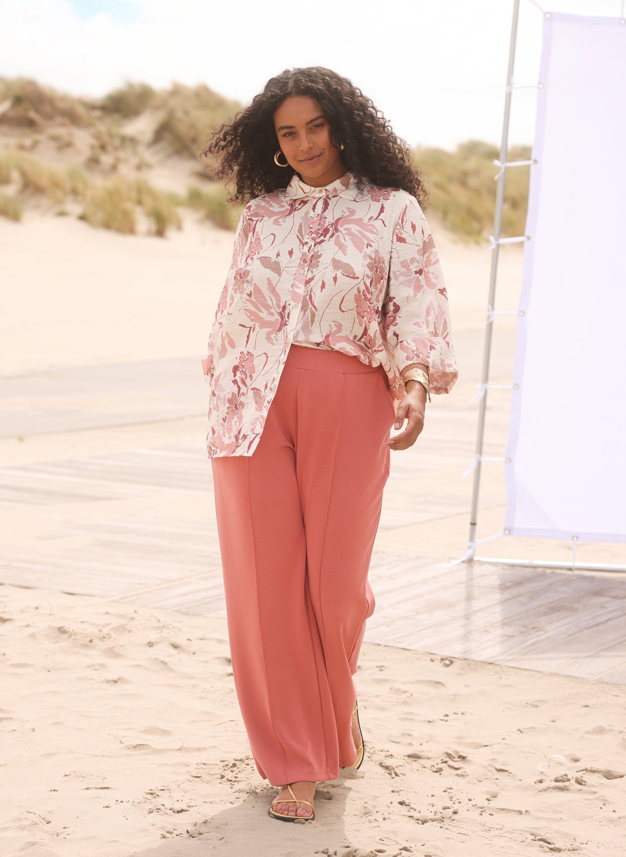 Lior | Natural/Multi Colour