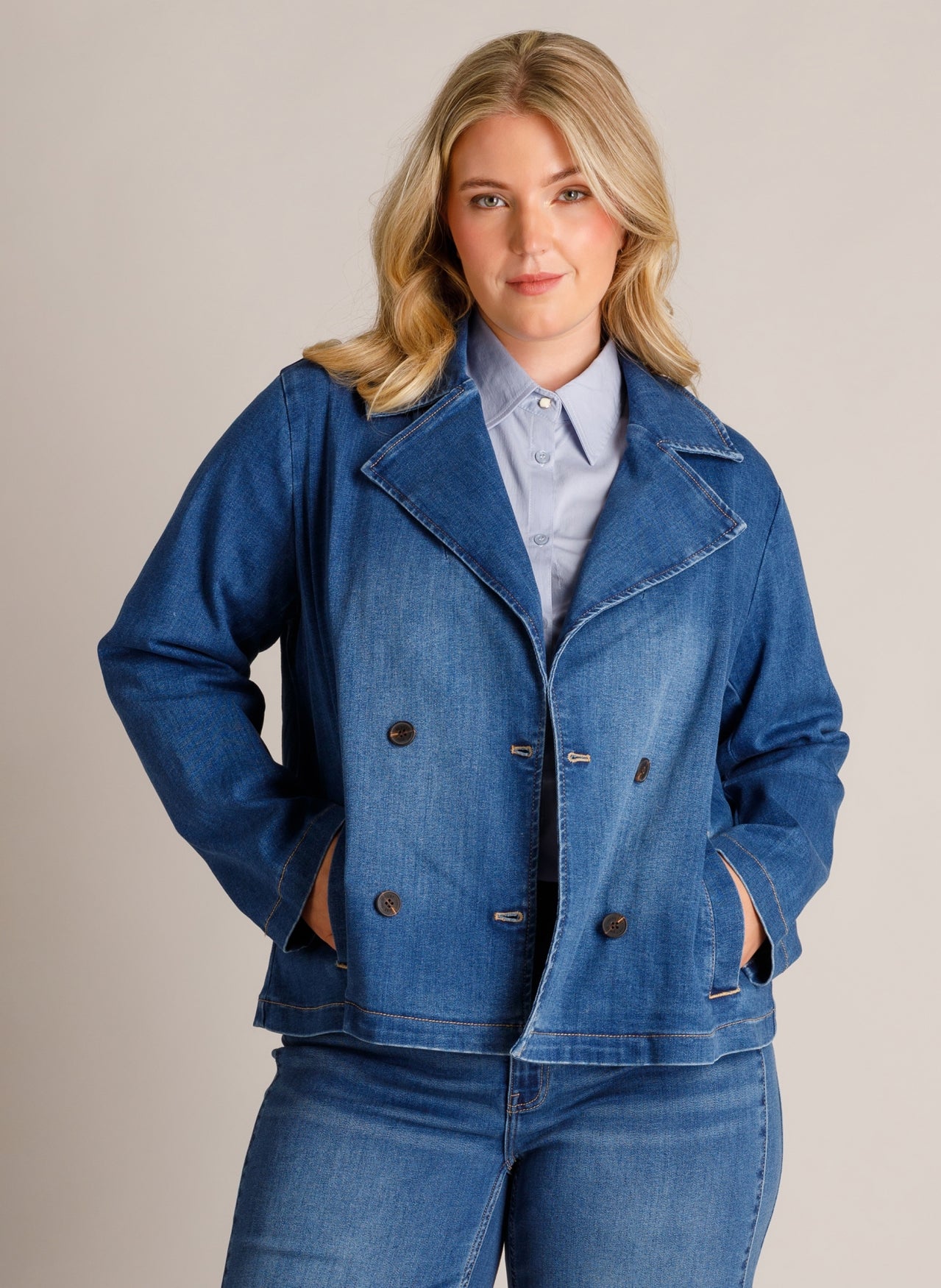 Titia | Dark Stone Wash Deni