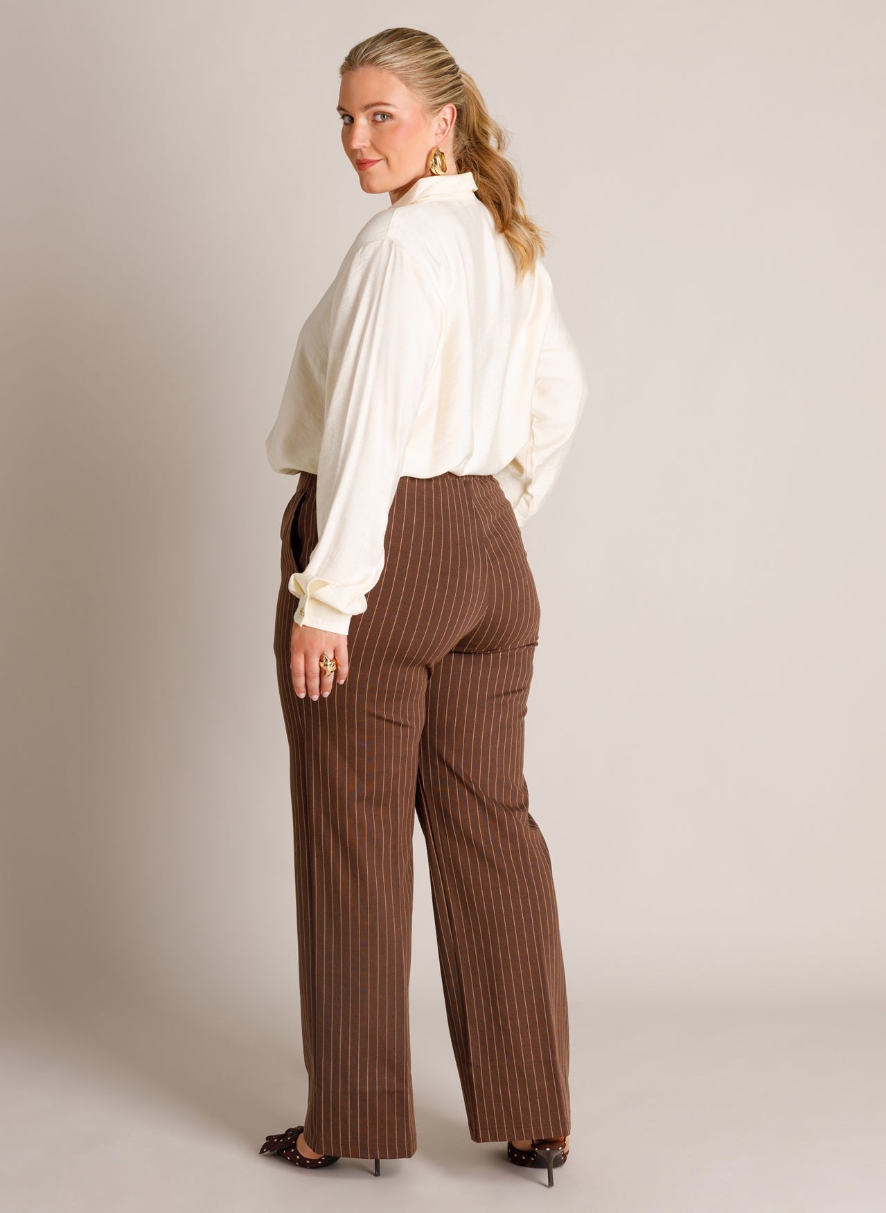 Romana Essential | Mocca Brown/Sand