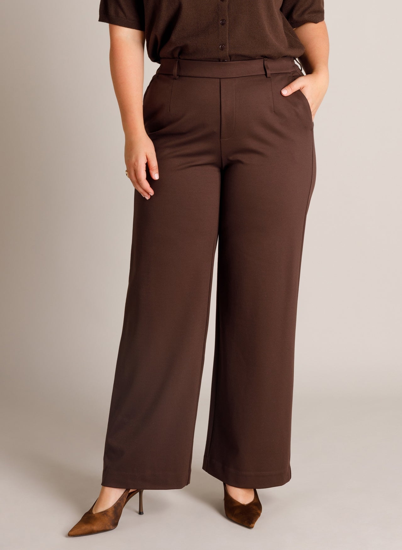 Tasya | Dark Brown
