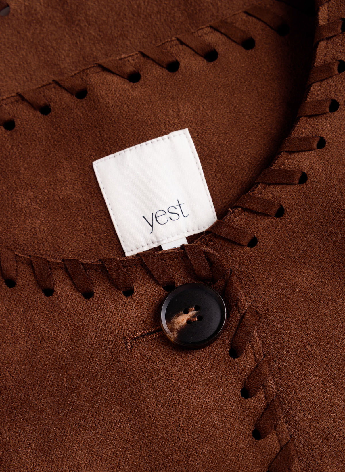 Vaida | Red Brown