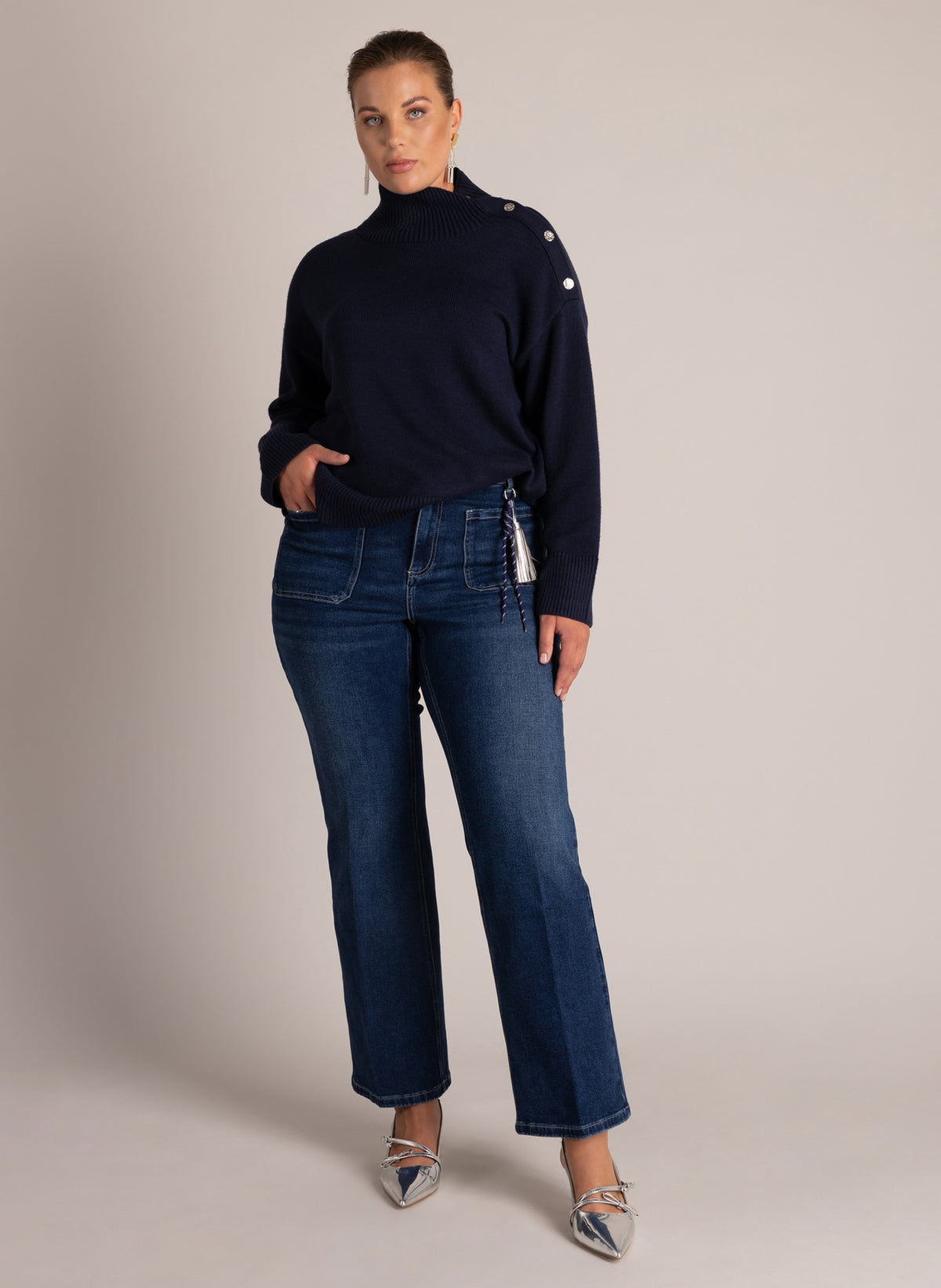 Ghislaine Essential | Dark Blue