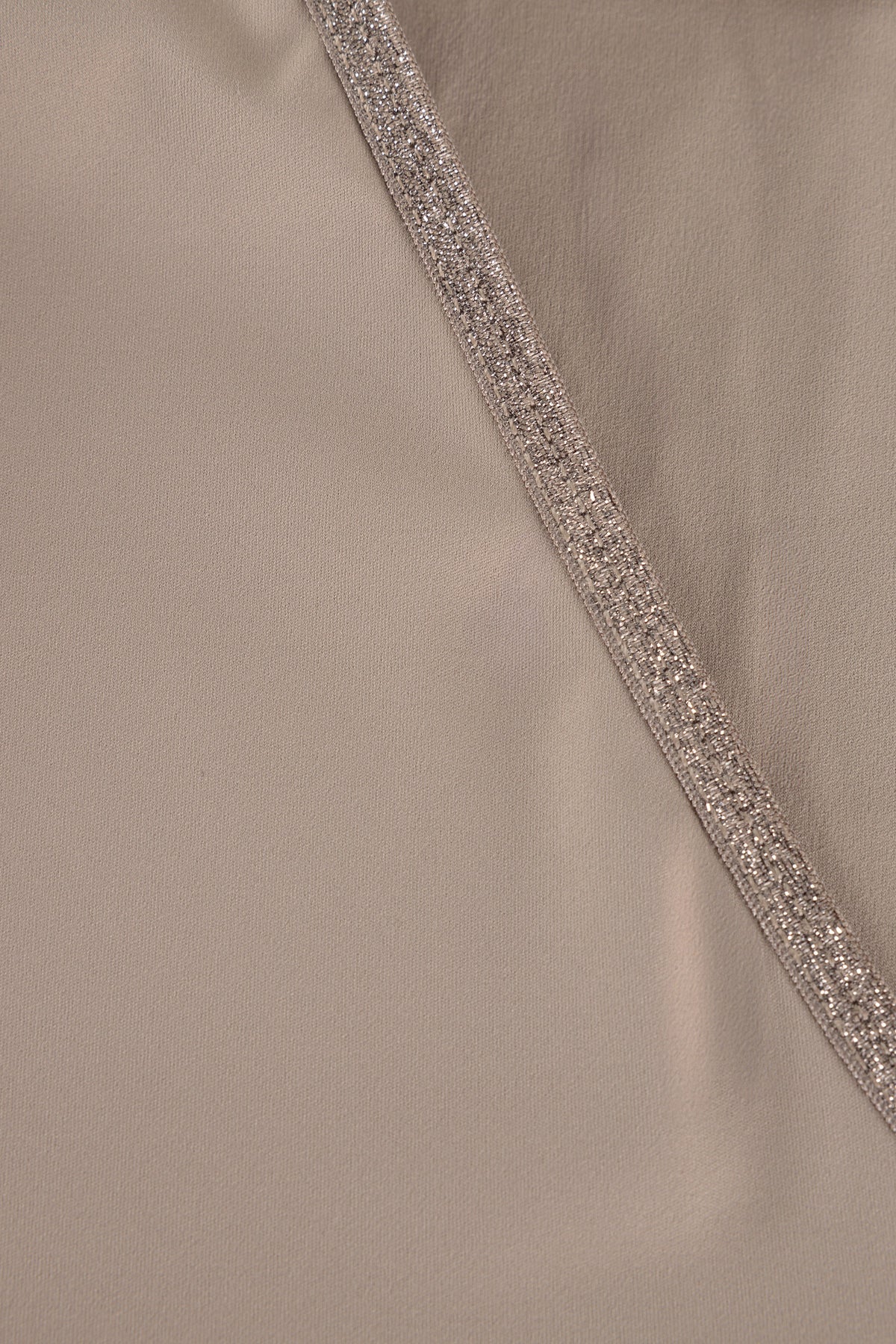 YCZada | Taupe Grey