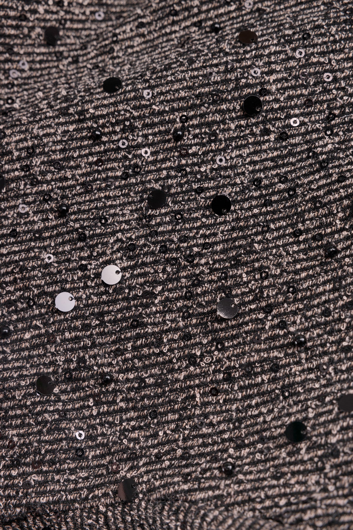 YCZaina | Black Melange