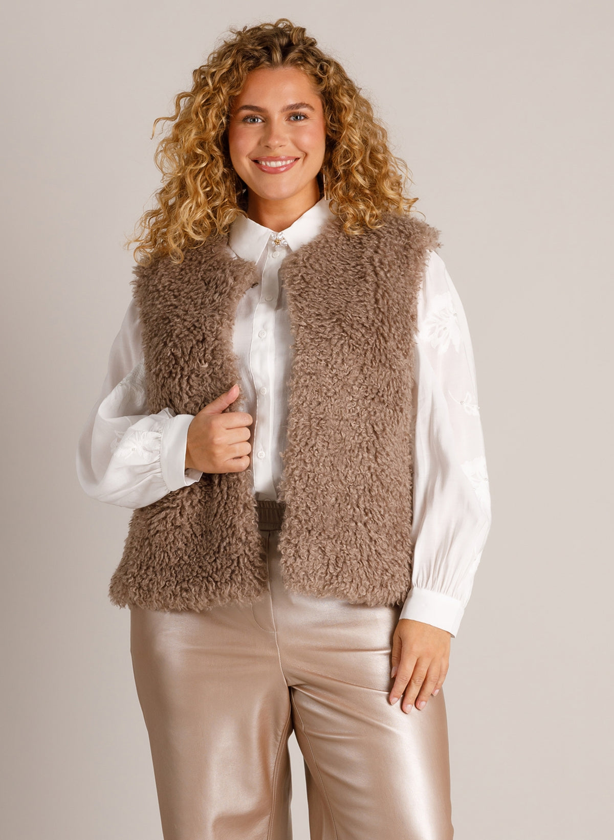 YCZarina | Taupe Grey