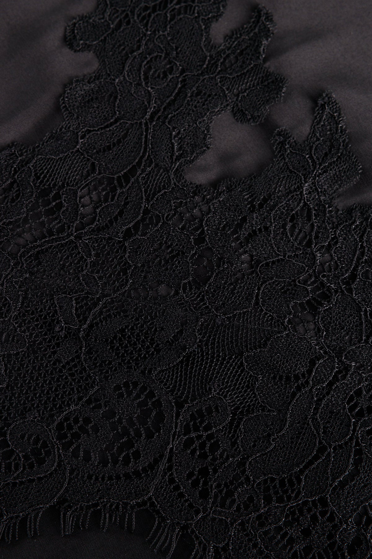 YCZelina | Black