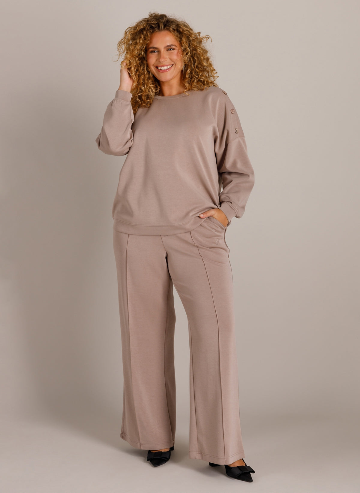 YCZita | Taupe Grey