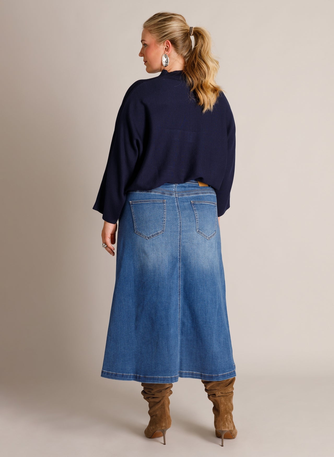 Ginevra Essential | Dark Stone Wash Deni
