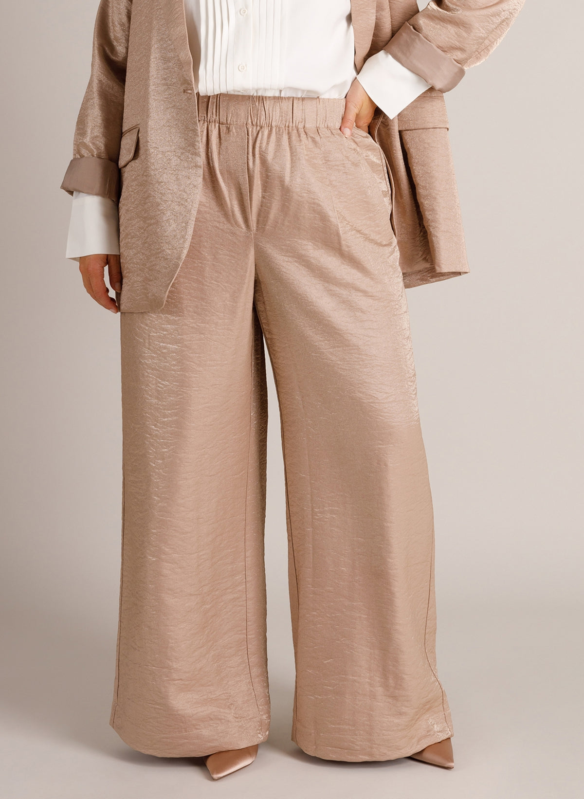 YCZanika | Light Taupe
