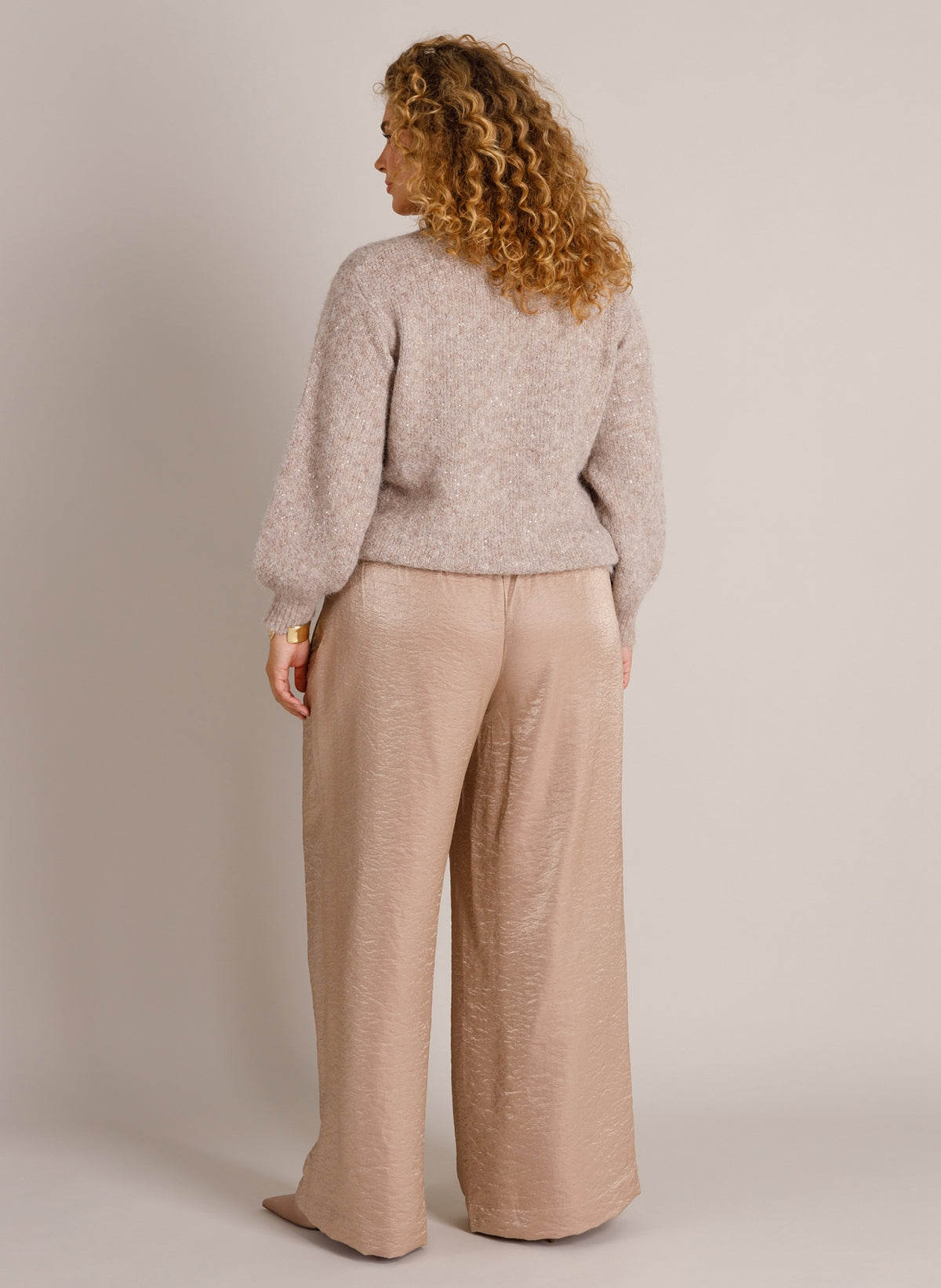 YCZanika | Light Taupe