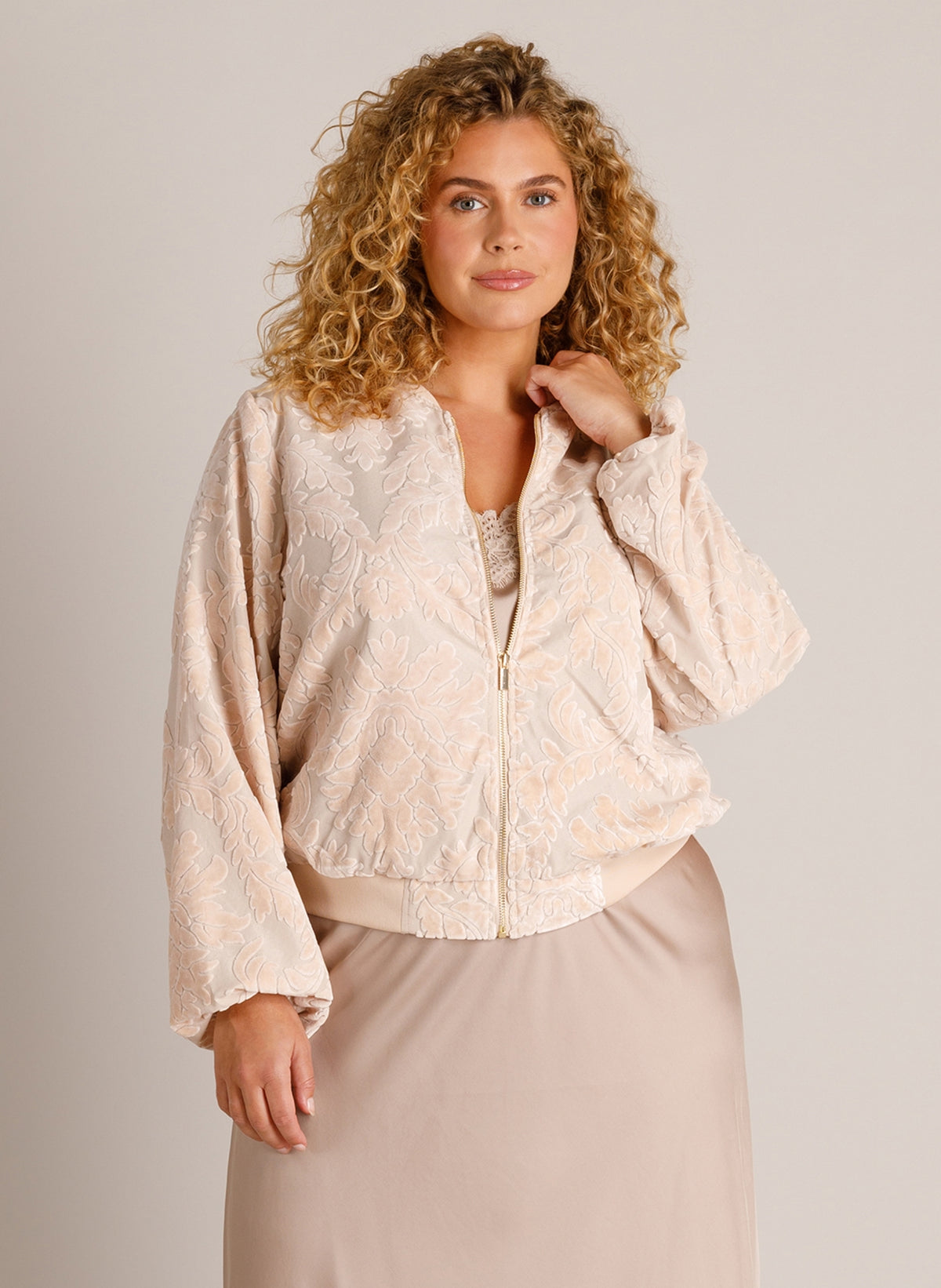 YCZanella | Pastel Grey