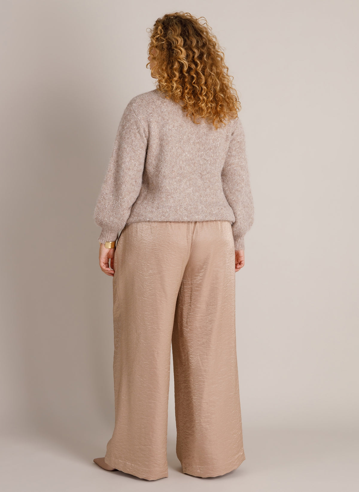 YCZanara | Light Taupe